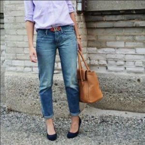 NWT GAP Sexy Boyfriend Jean - 28R